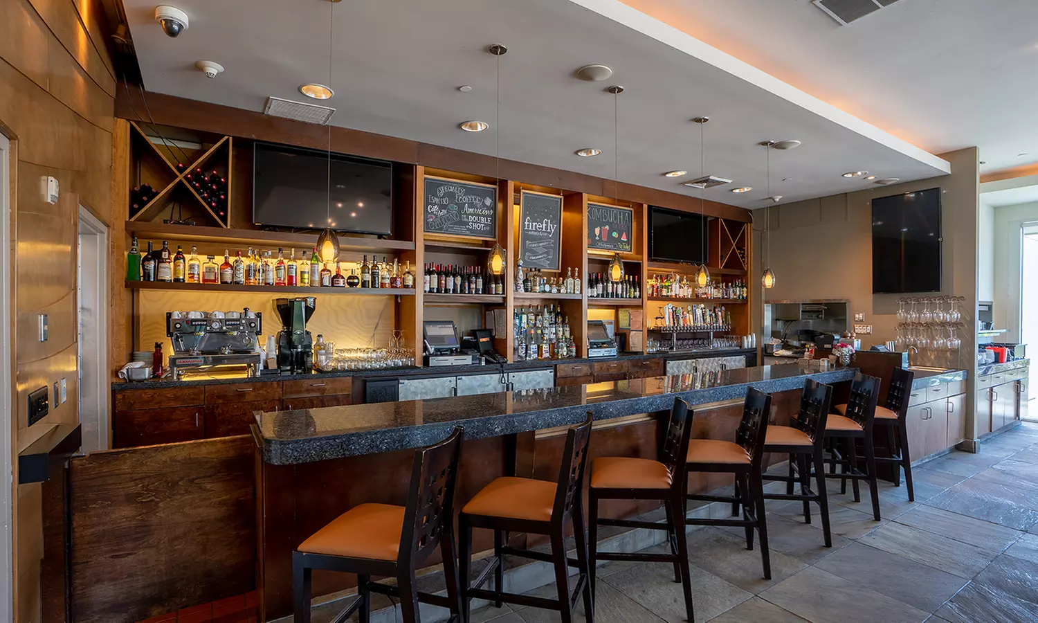 Waterfront Resort on Mission Bay with Two Heated Pools