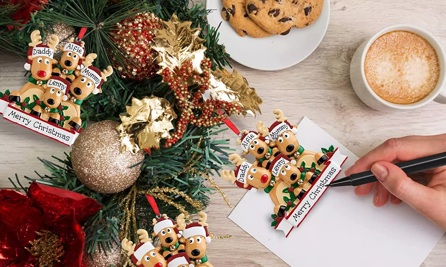 1, 2 o 3 set di ornamenti natalizi con design di una famiglia di renne