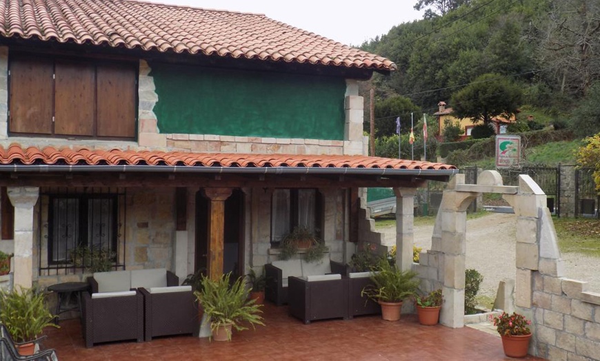 Image 4: Cantabria: apartamento con desayuno y opción cena