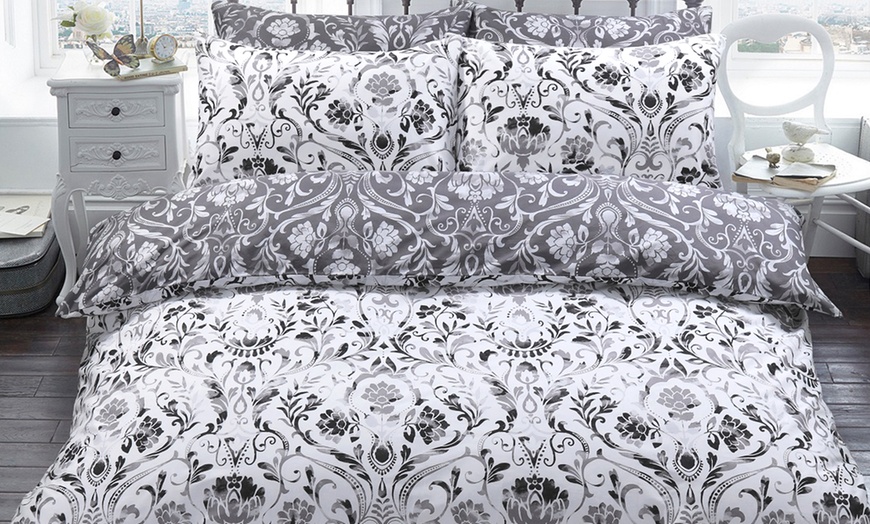 Image 16: Paisley Duvet Cover Set