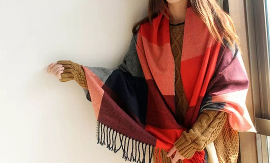 Image 5: Women's Oversized Pashmina Scarf