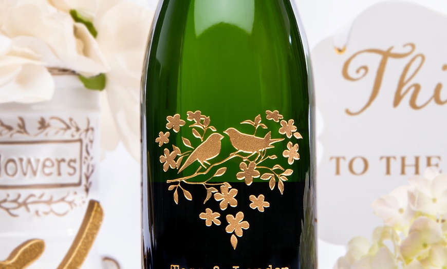 Image 6: Personalized Wedding Gifts & Favors - Custom Etched Wine