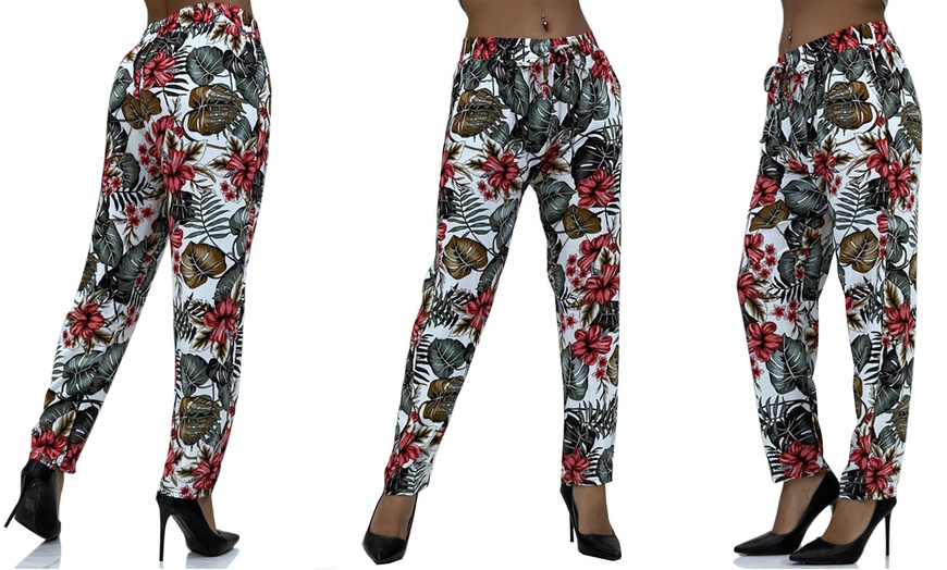 Image 15: Women's Travel Printed Cotton Trousers
