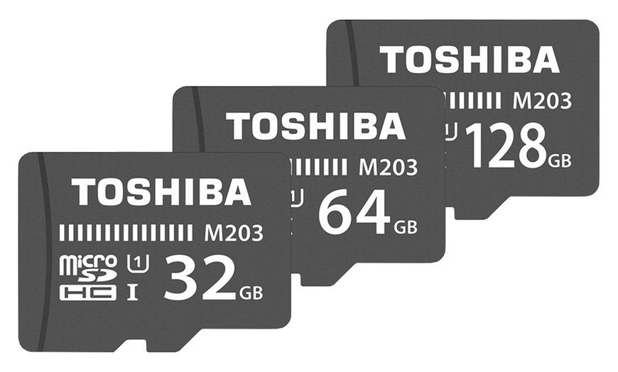 Image 11: Toshiba MicroSD Card with Adapter