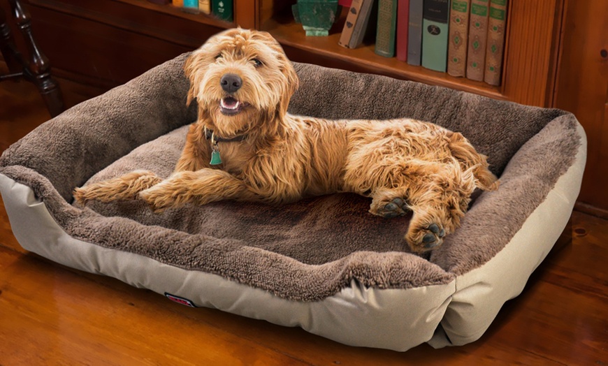 Image 31: Fleece Warm Pet Bed