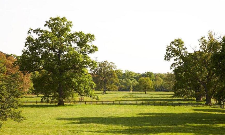 Image 11: Oxfordshire: Standard Double or Deluxe Room with Breakfast