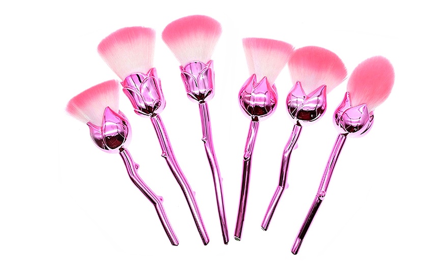 Image 5: Set da 6 pennelli-rose per make-up