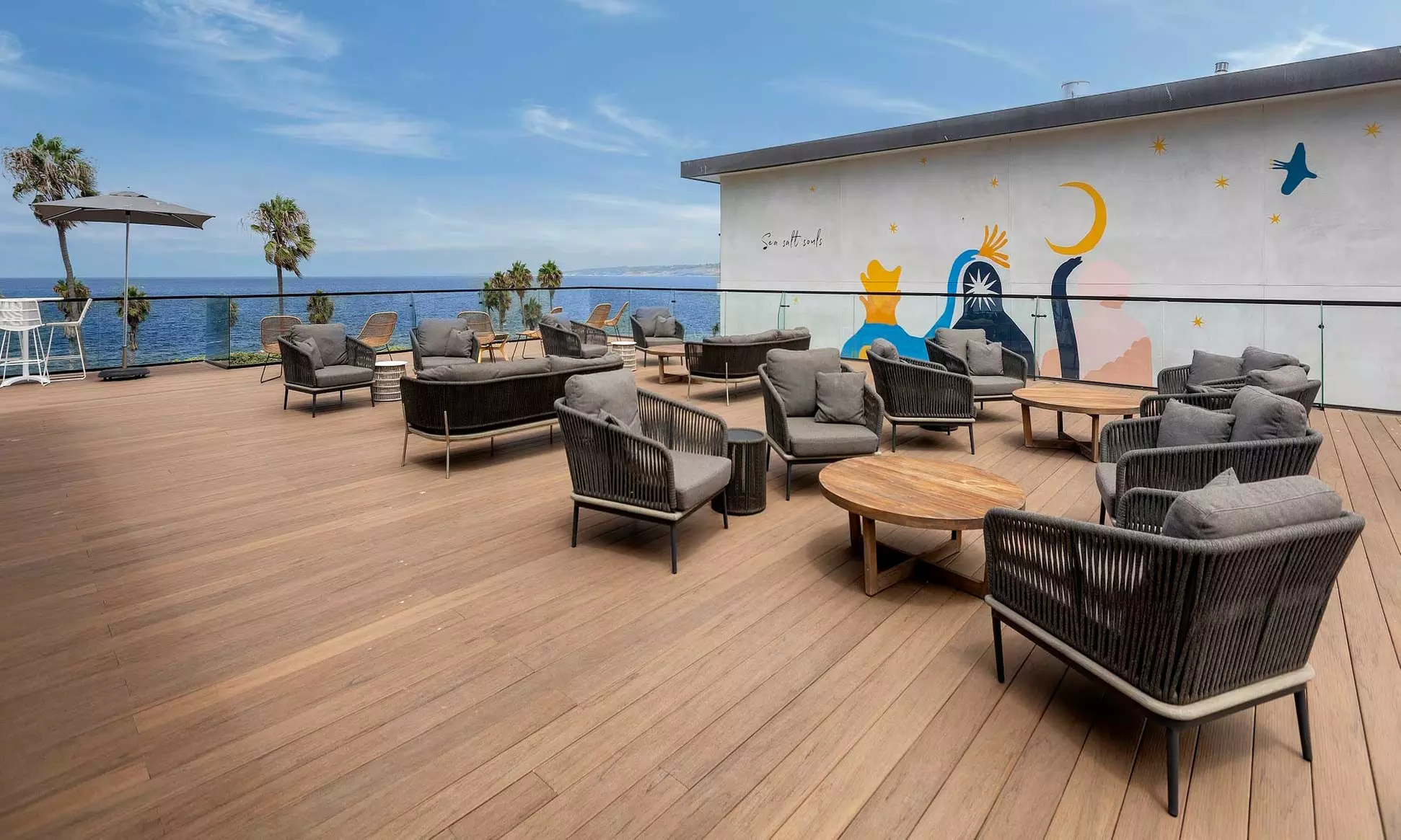 Member Pricing: Hotel Overlooking San Diego's La Jolla Cove