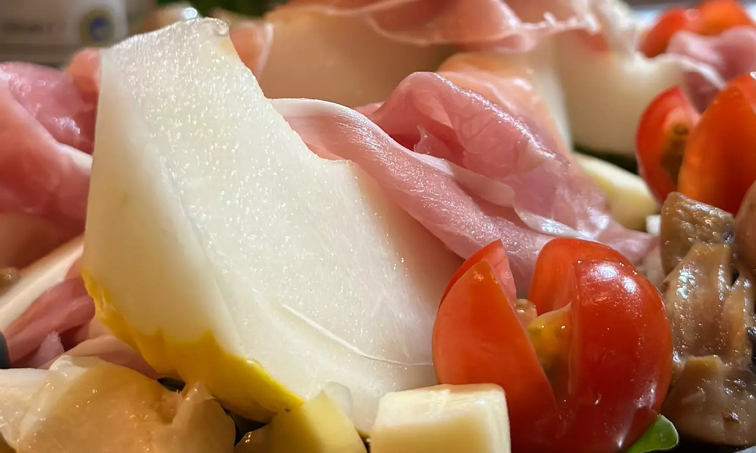 Pizza oder Pasta inkl. Dessert & Getränk für 1 - 4 Personen