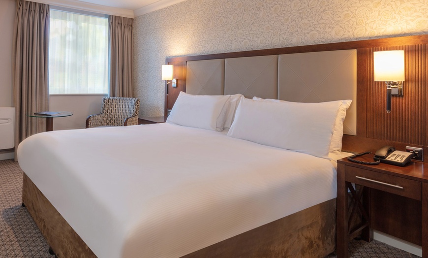 Image 3: QHotels Hampshire: Classic Double Room with Breakfast & Dinner Credit
