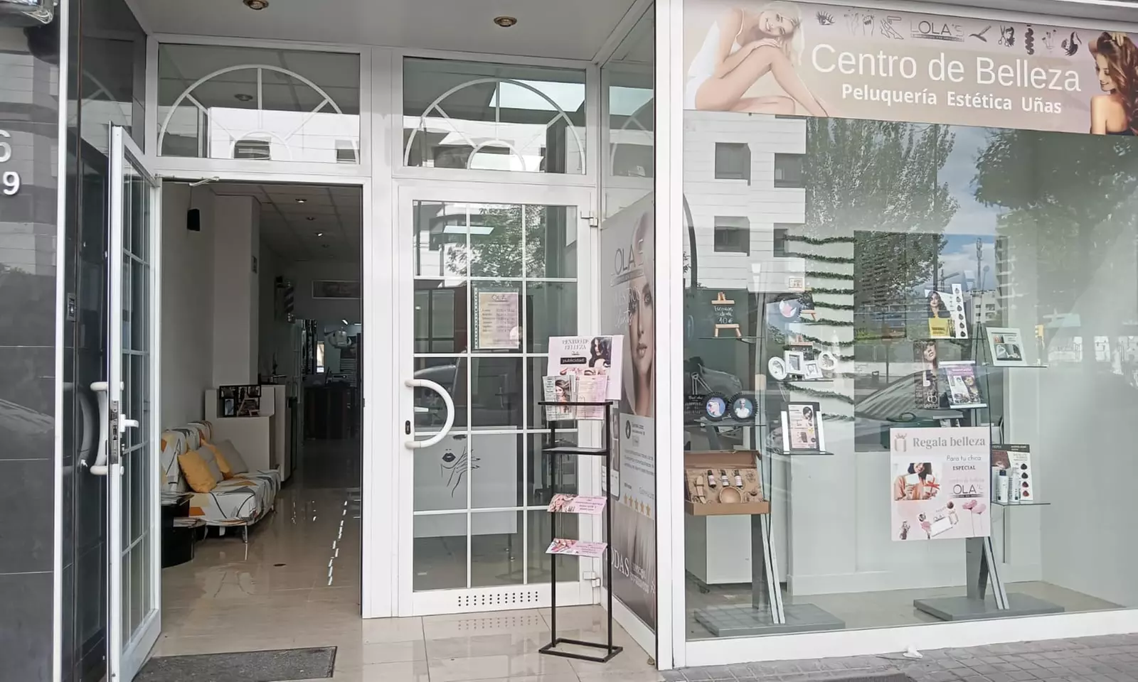 Tratamiento de alisado brasileño