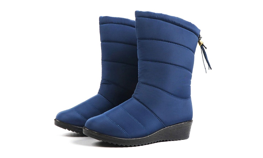 Image 4: Water-Resistant Fleece-Lined Mid Boots