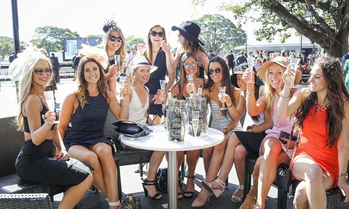 VIP Girls' Day Out at Rosehill Gardens - Rosehill Gardens 