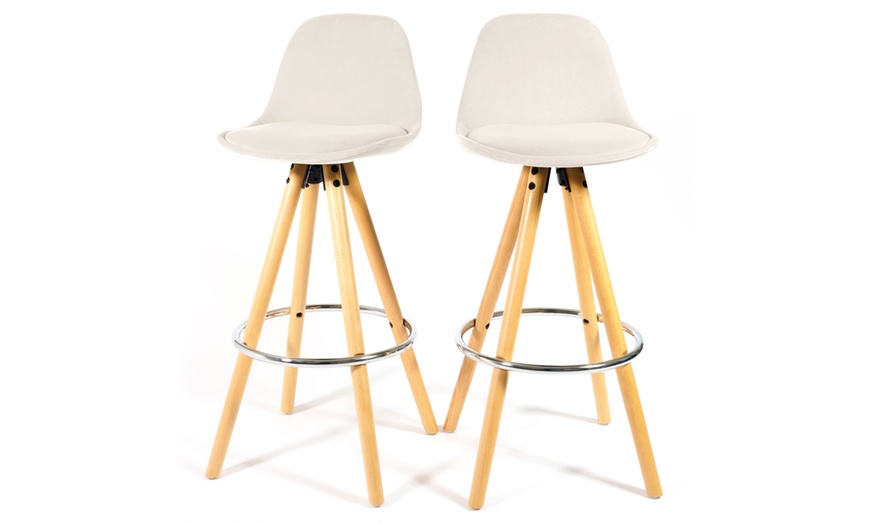 Image 38: Barcelona Retro-Style Bar Stool Two-Piece Set