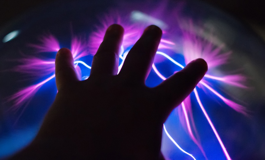 Image 2: 8'' Magic Plasma Ball