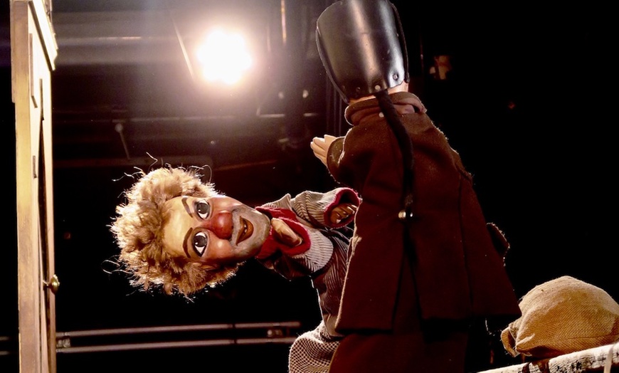 Image 2: Guignol Présente "Gnafron Papa Solo"