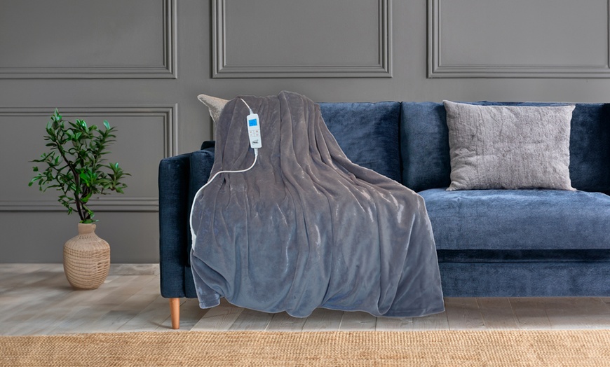 Image 3: Neo Reversible Electric Heated Throw Over Blanket 