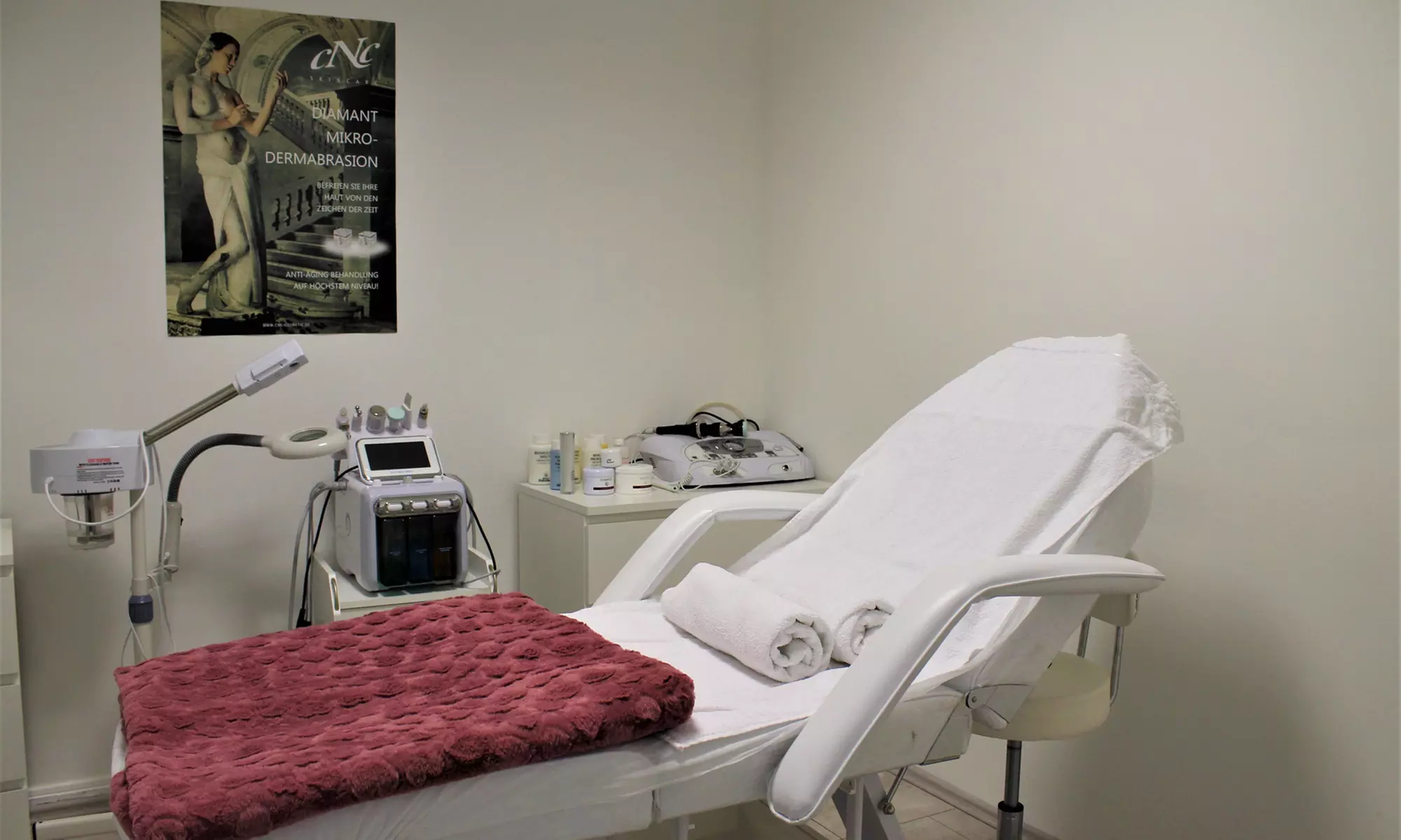 Bis zu 50% Rabatt auf den Wimpernwelle bei Beauty World