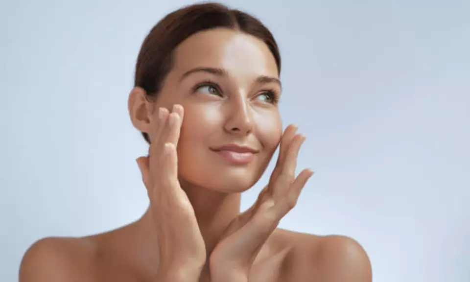 Dermapen facial con opción a cóctel de vitaminas y máscara led