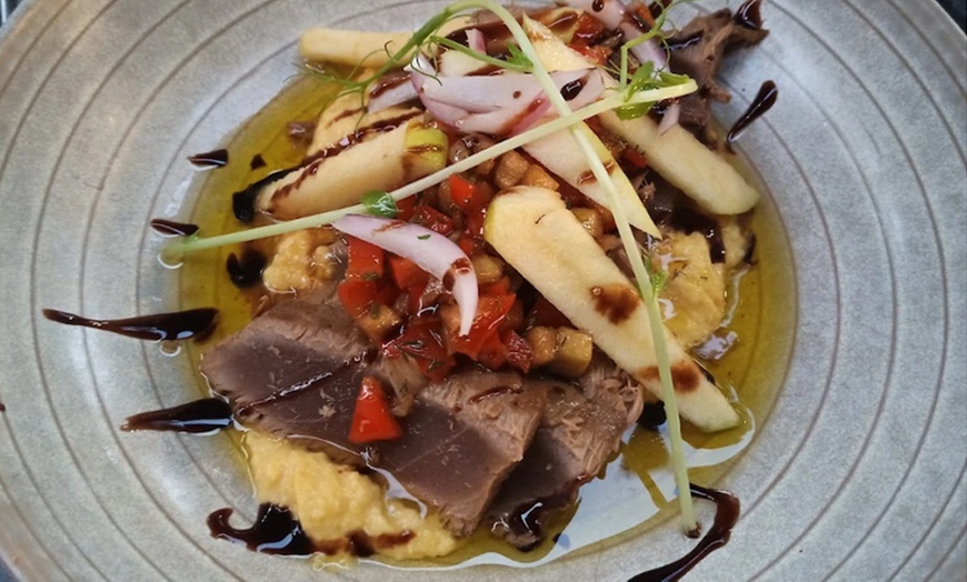 Image 2: Menu bistronomique en 2 ou 3 services à La Terrasse du Lac