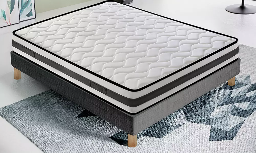 Orthopädische Wasserschaum-Matratze Fenis in der Größe nach Wahl - Primary Image