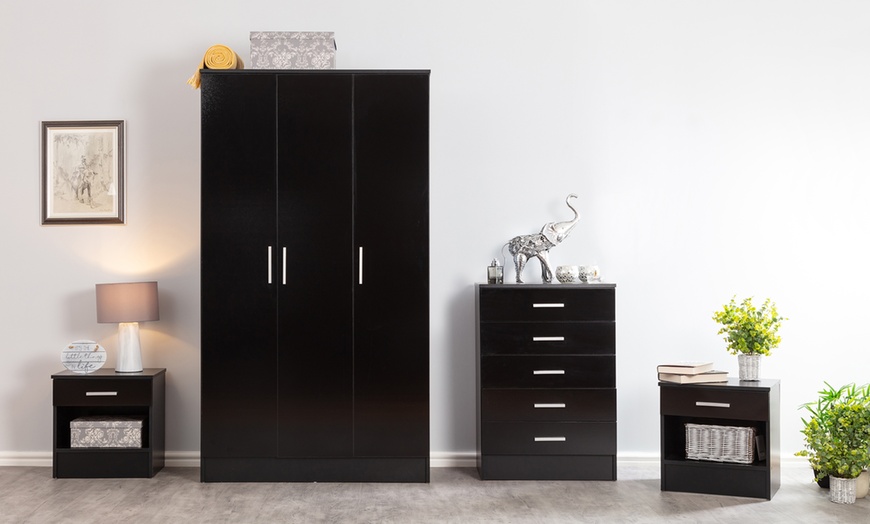 Image 11: Ellison Gloss Bedroom Collection