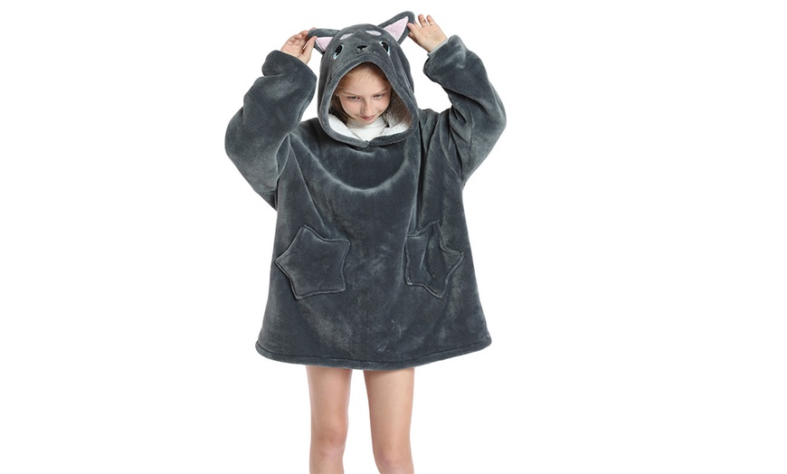 Image 6: Hoodie deken voor kinderen