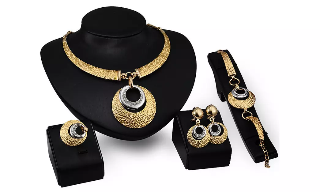 1x oder 2x Schmuck-Set „Aika" mit Swarovski®-Kristallen - Primary Image