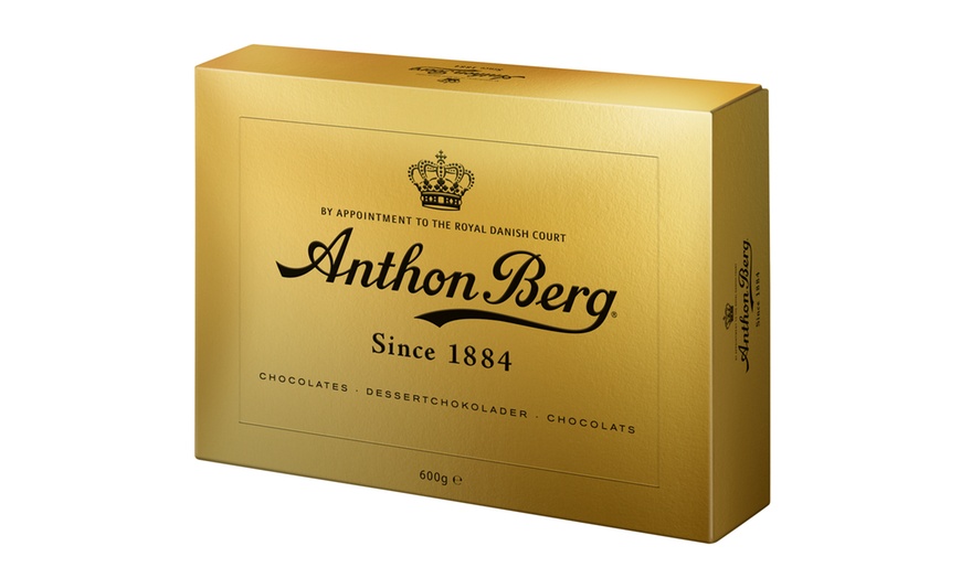 Image 4: Anthon Berg Luxury Gold Box