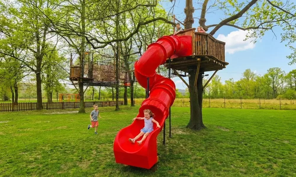 Entrée parc enfants avec accro-filet Loupisco Aventure au Loupisco Park près de Lyon (jusqu'à 48% de remise)