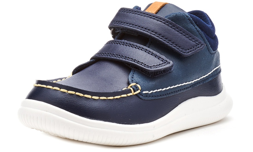 Image 7: Clarks Kids Footwear