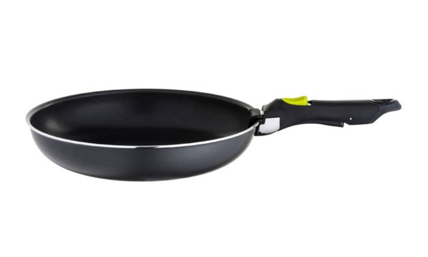 Image 12: Cookware Range