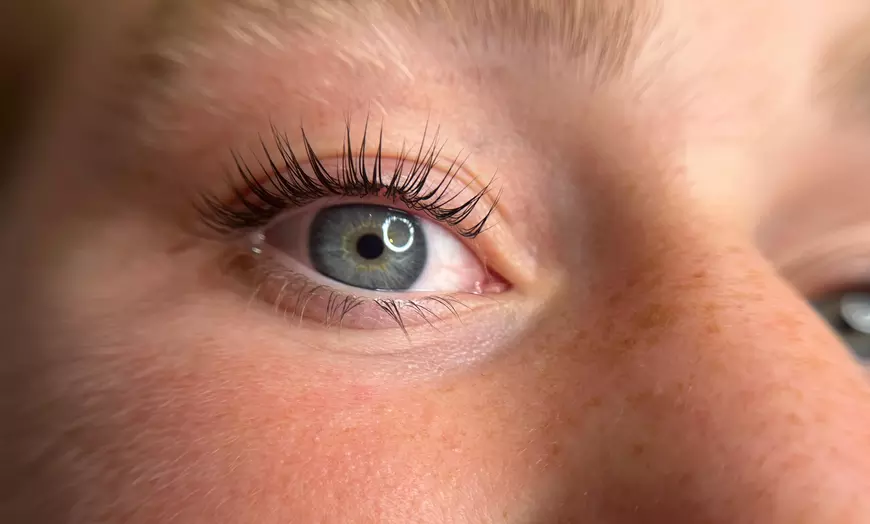 Image 5: Lashlift, Brow Lamination & Wenkbrauwen verven naar keuze