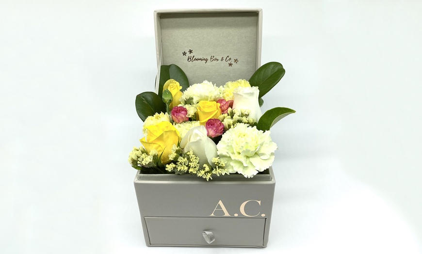 Image 6: Floral Box