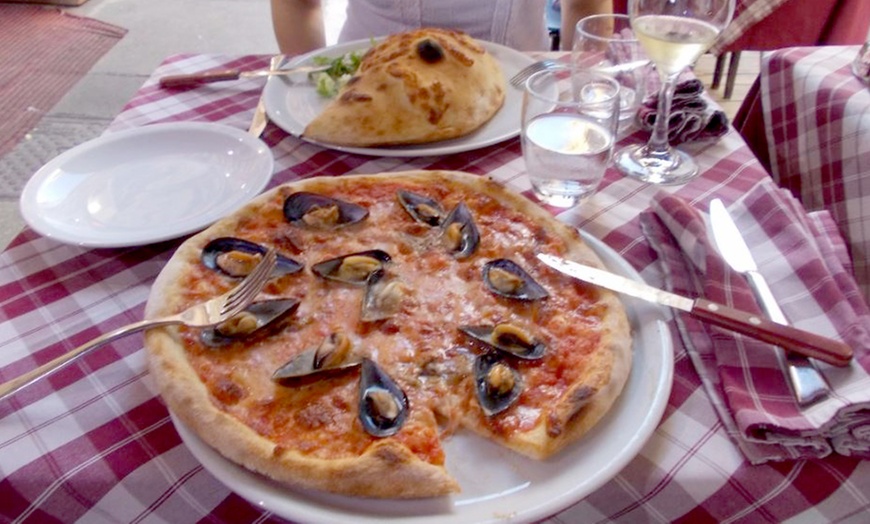 Image 10: Menu pizza completo a Seriate