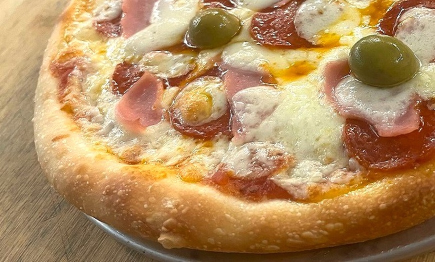 Image 5: ¡Dirección Italia! Menú completo de pizza o pasta para 2 o 4 personas