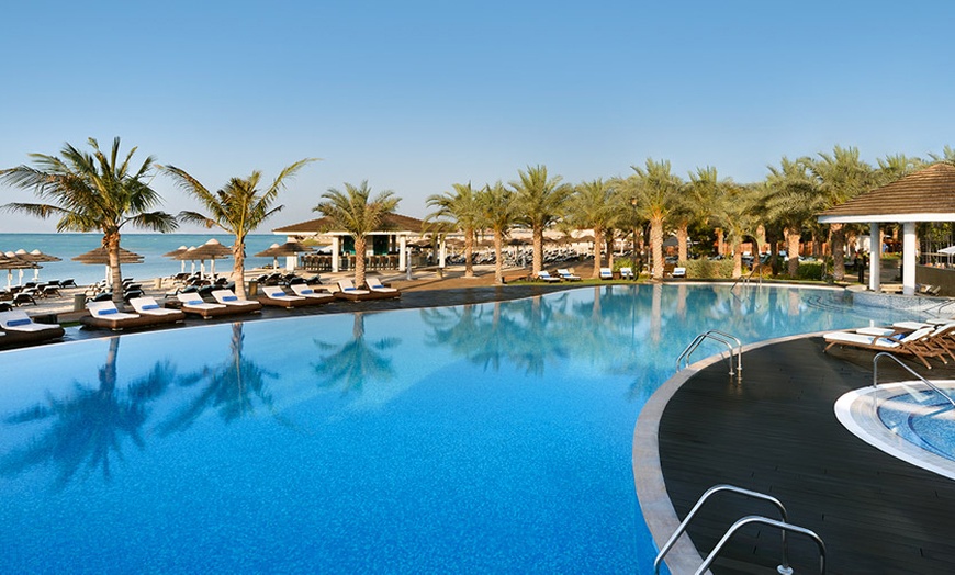 Image 3: 5* Pool and Beach Access at InterContinental Hotel