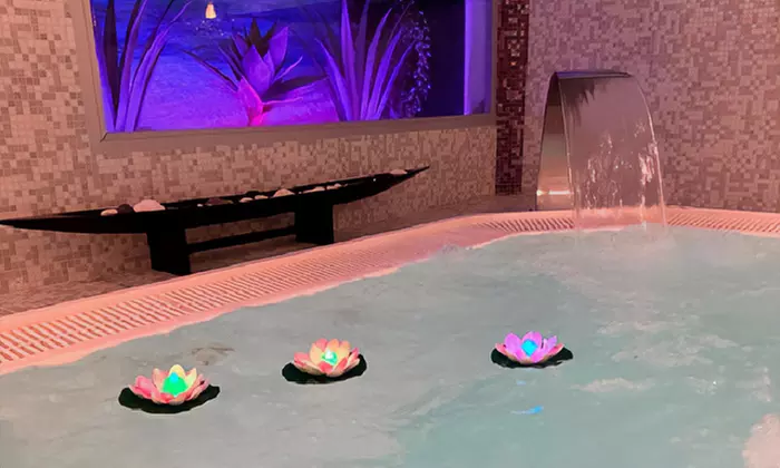Spa privado para 2 personas con cava, frutay opción a masaje
