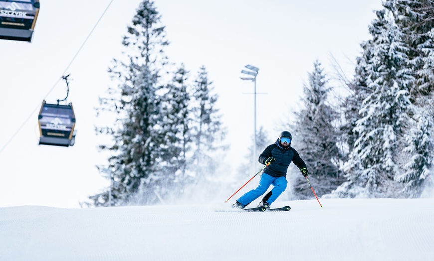 Image 18: ⛷️ Całodniowy skipass dla 1 osoby w Szczyrk Mountain Resort