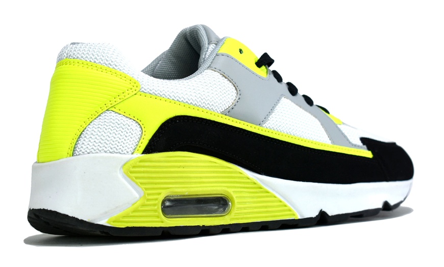 Image 21: Men's Fitness Air Bubble Trainers