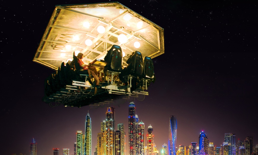 Image 3: Dinner in The Sky