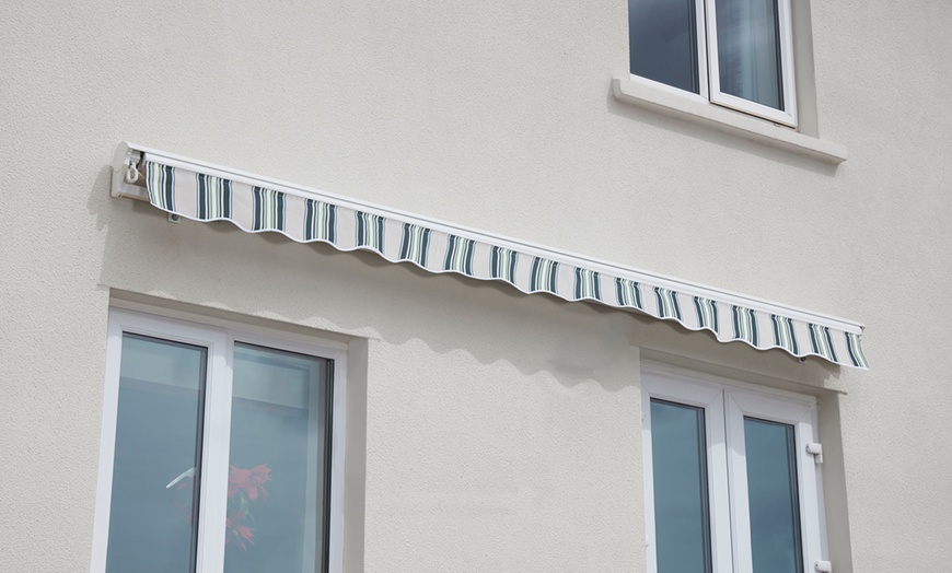 Image 9: Cassette Awning