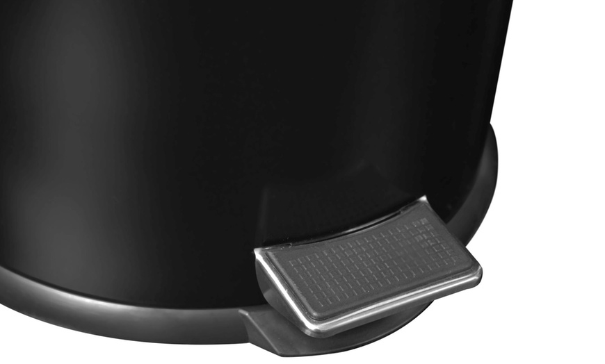 Image 16: 30-Litre Kitchen Pedal Bin