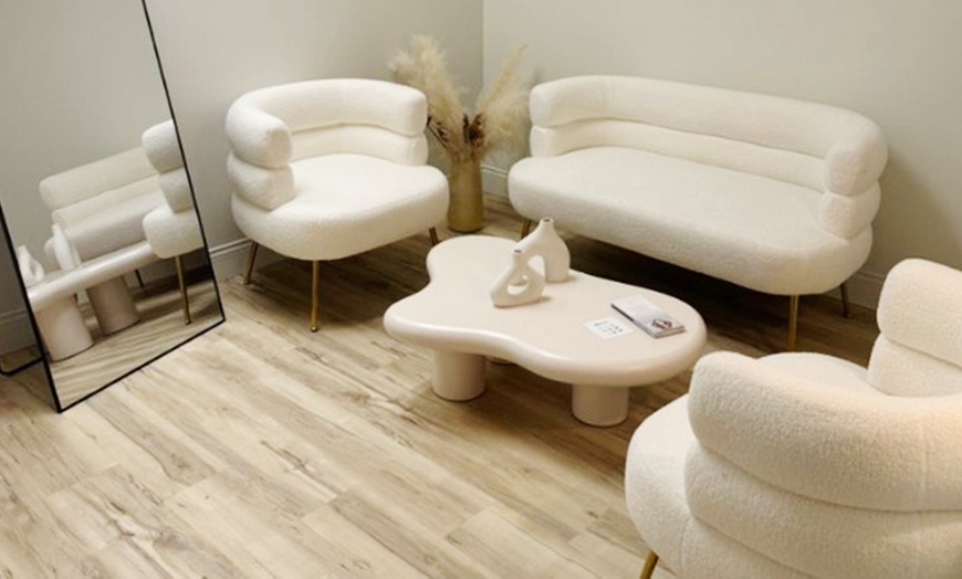 Image 6: Refresh Your Skin with One or Two Hydra Facials or VI Peels