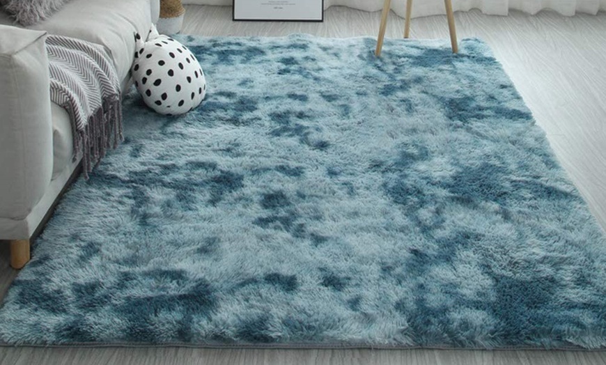 Image 1: Fluffy Soft Rug