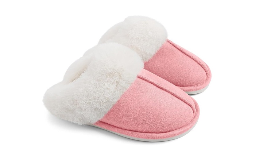 Image 4: Pantofole calde in peluche da donna