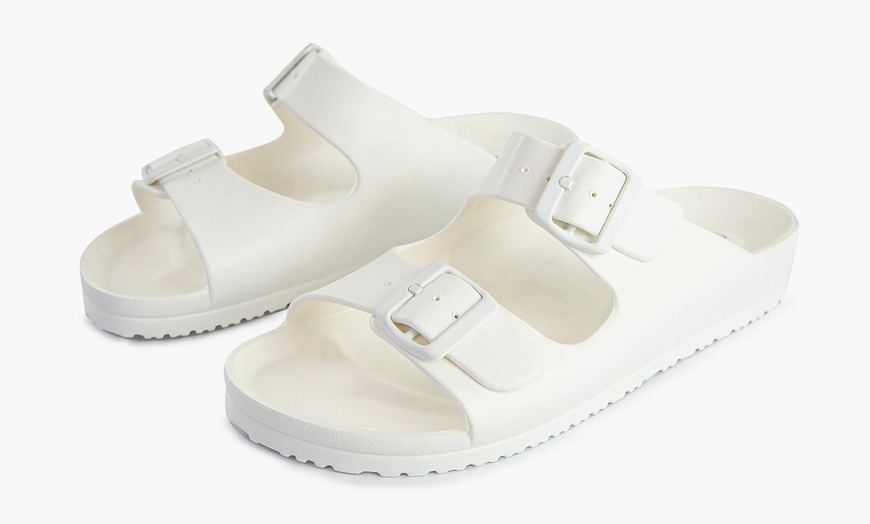 Image 11: Unisex Sandals