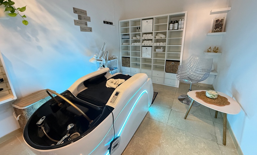 Image 3: Curso completo de iniciación a la manicura con extras para 1 o 2