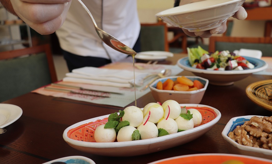 Image 5: 5* Iftar Buffet with Beverages: Child (AED 75), Adult (AED 139)