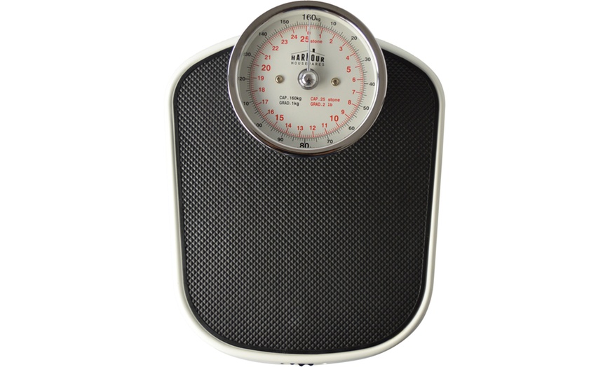 Image 8: Retro Style Bathroom Scale